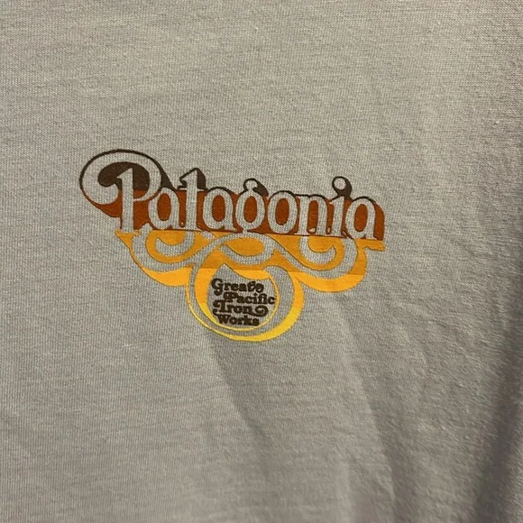 NWT Patagonia boys, regenerative, organic certification, cotton graphic T-shirt. - Picture 3 of 6